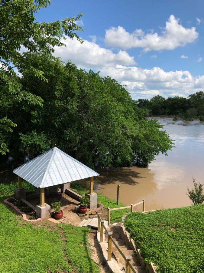 The Perry Riverhouse Bastrop Extérieur photo
